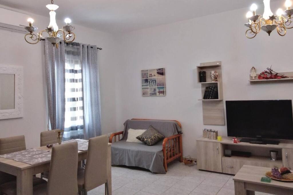 Vion Place Pilos Εξωτερικό φωτογραφία